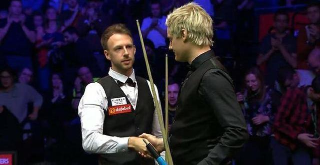 支持彼此 支持彼此