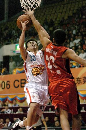 爱德华兹 爱德华兹